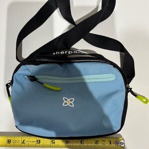 Sherpani Travel Hip Belt Fanny Pack Like New